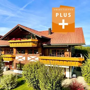 Wunderschöne Mit Balkon Und Blick Auf Alpen Apartment
